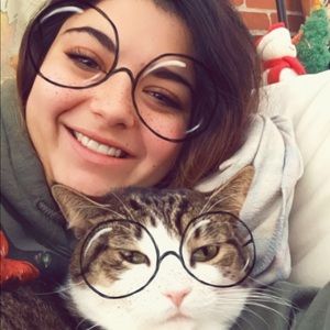 Meet your Posher, Mikayla